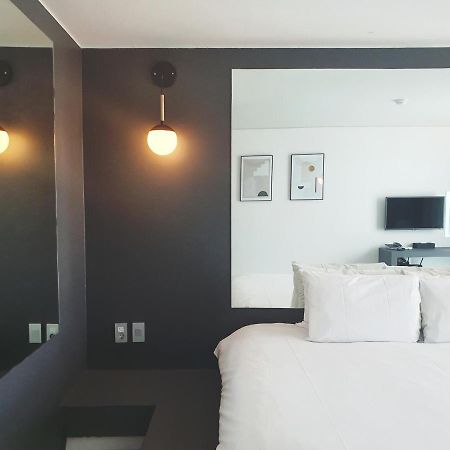 Pampas Hotel Jeju Exterior photo